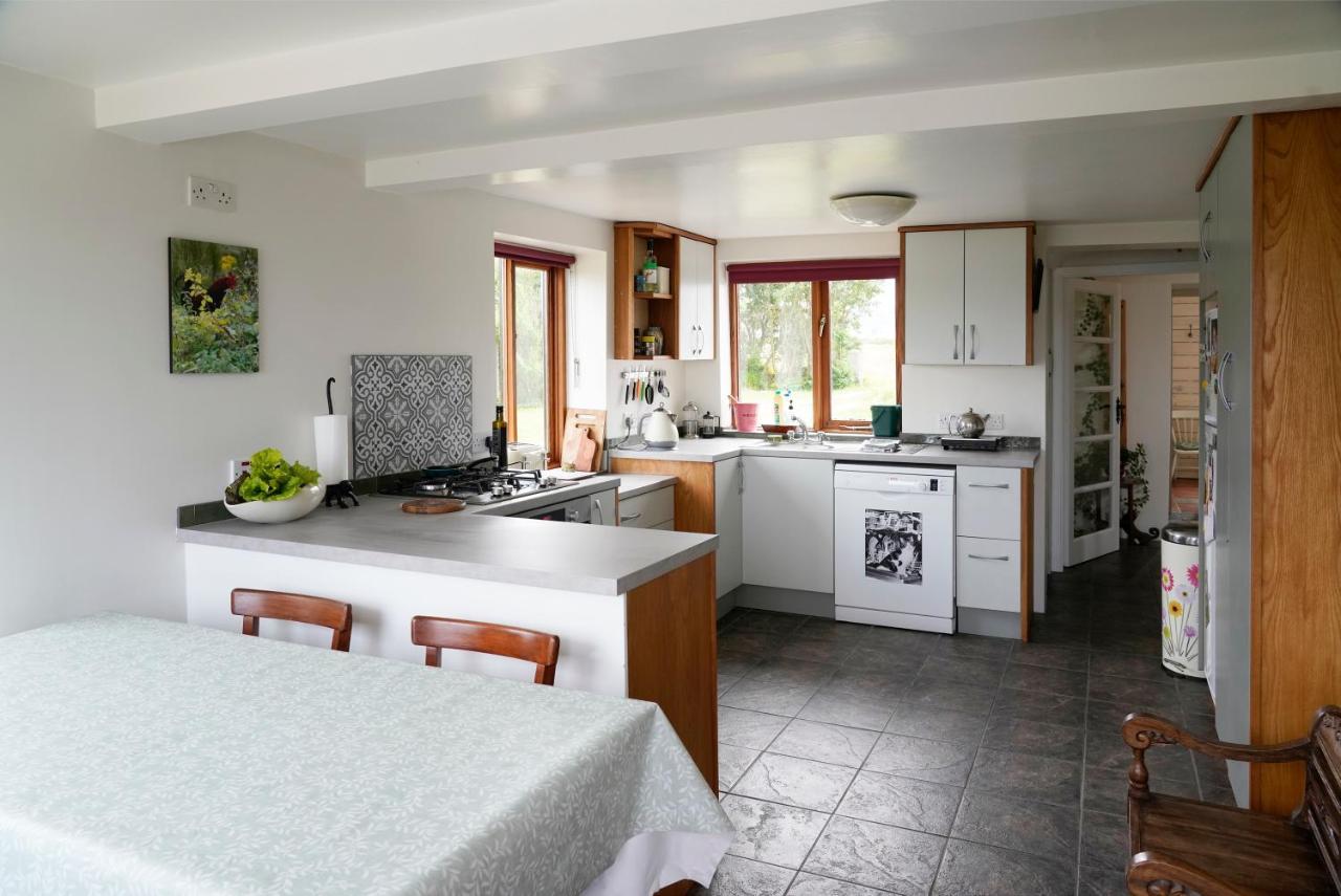Meadow Cottage Белмулет Екстериор снимка