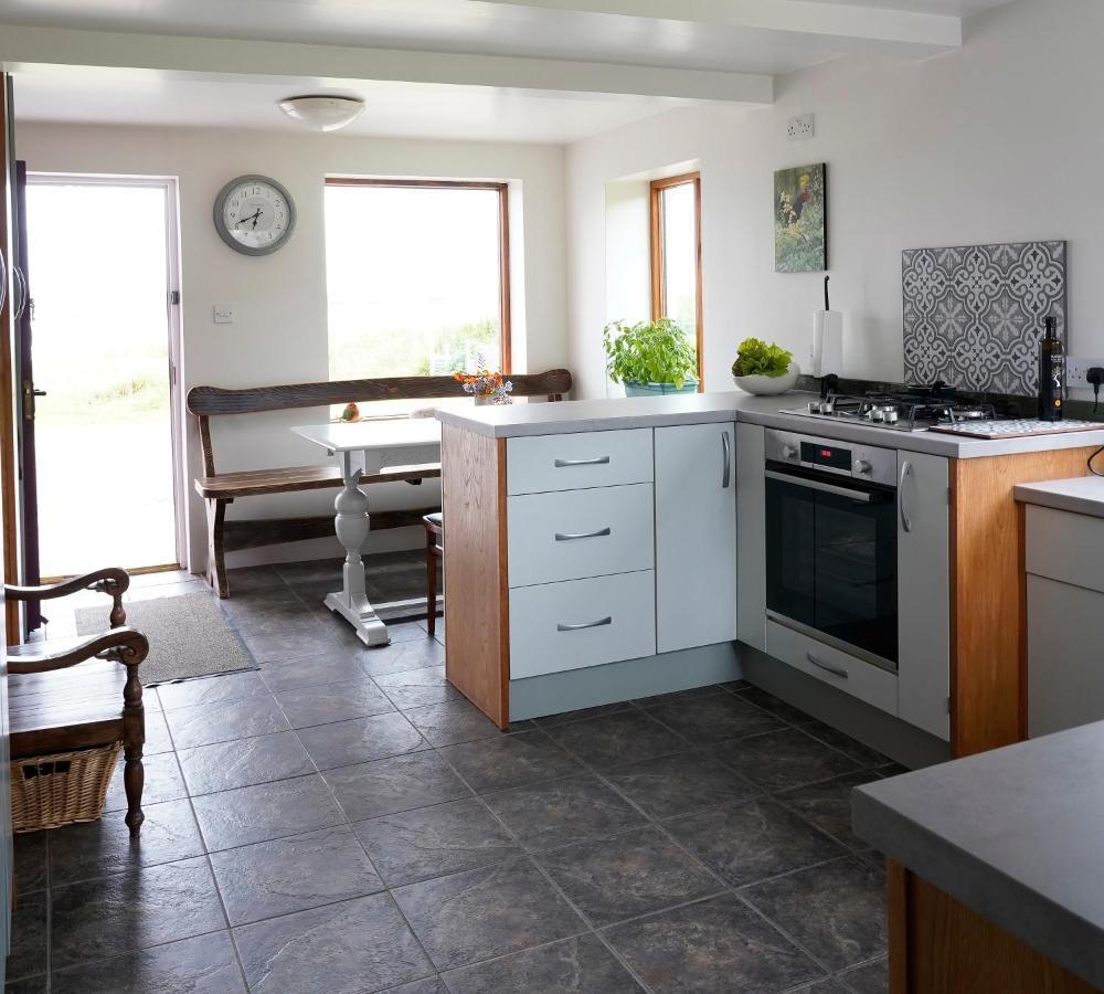 Meadow Cottage Белмулет Екстериор снимка